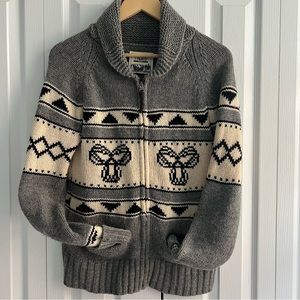 Aritzia TNA Sea to Sky Sweater